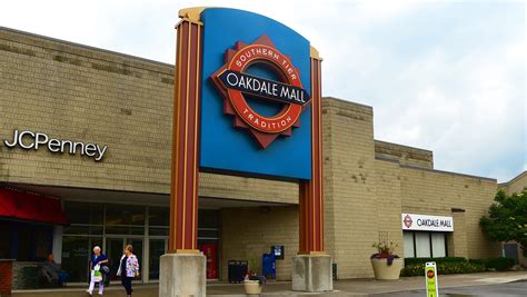 Oakdale Mall: What you need to know