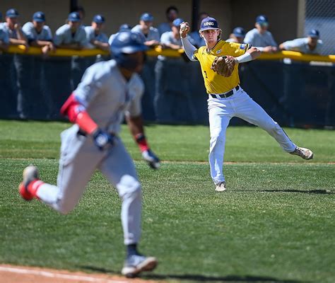 Northern Colorado Baseball Beats Top Seeded Omaha At Summit League