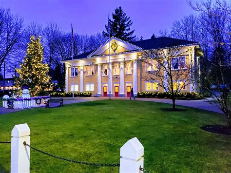 Christmas In the Village of Fort Langley