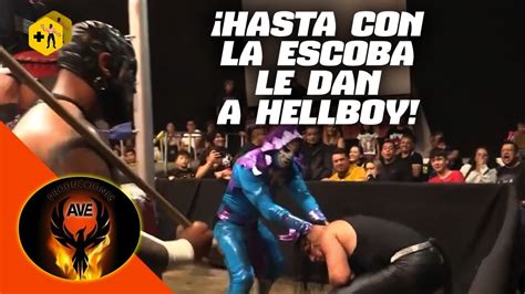 Hasta Con La Escoba Le Dan A Hellboy Los Golpeadores Y La Familia Real