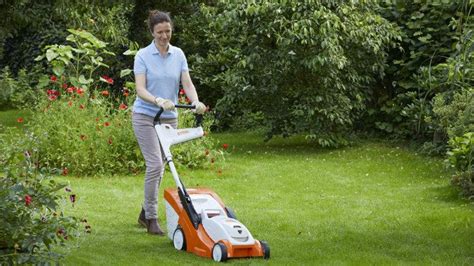 STIHL Akumulátorová kosačka STIHL RMA 239 C Stroj bez AKU Fachman