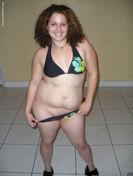 Wide Hips Thick Thighs MILFS Porn Pictures MILF Sex Pics MilfGalleries