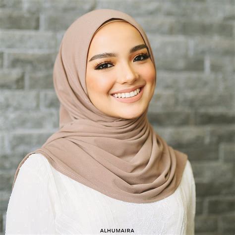 Setiap Wanita Bertudung Pasti Inginkan Tudung Yang Memudahkan Gaya