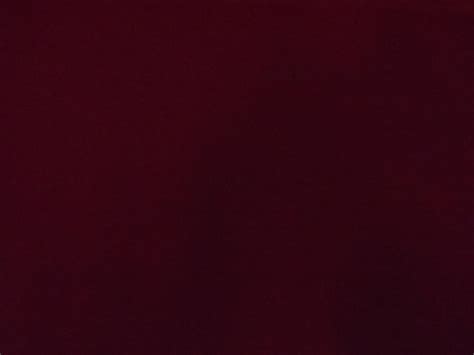 colors    burgundy   warm interior  archute
