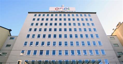 Enel confident of cutting debt in line with 2024 guidance | Reuters