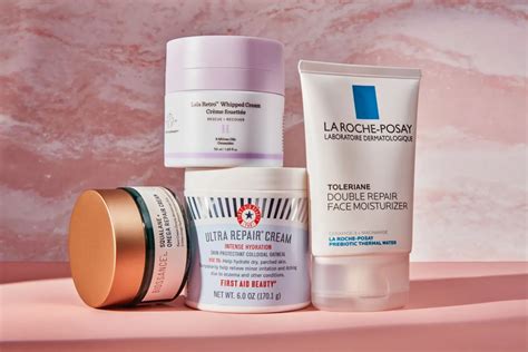 6 Urutan Skincare Malam Untuk Kulit Sehat