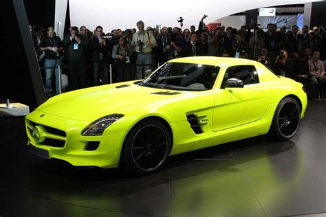 Daimler Promises More Electric Vehicles - The Detroit Bureau