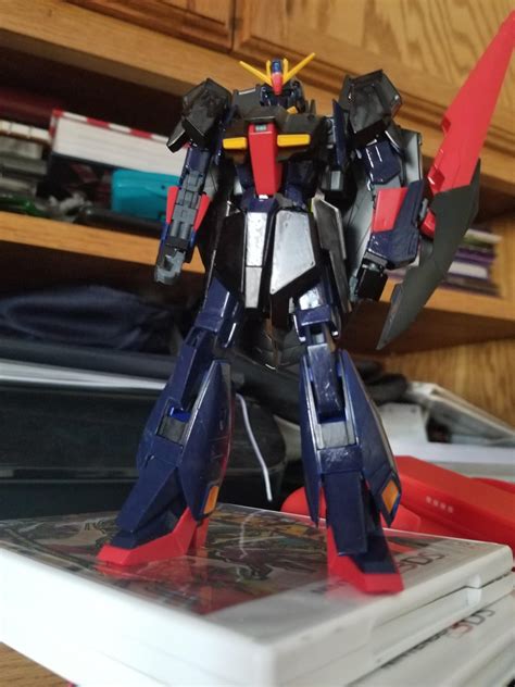 Heres this titans themed zeta gundam I've been working on. The paint ...