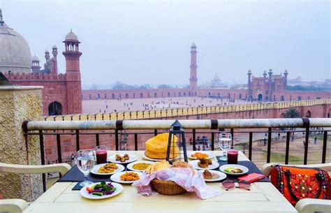 Lahore’s Top 5 Romantic Rooftop Restaurants & Cafes #PakistaniFood #