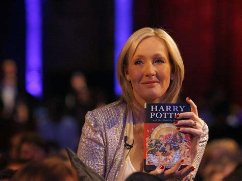 Jk Rowling Reveals What She Wishes Someone Had Told Her When She Was