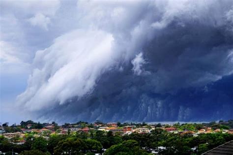 Una Gigantesca Nube Cubre El Cielo De Sidney Soy