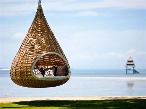 Cocoon hammock, Philippines photo on Sunsurfer