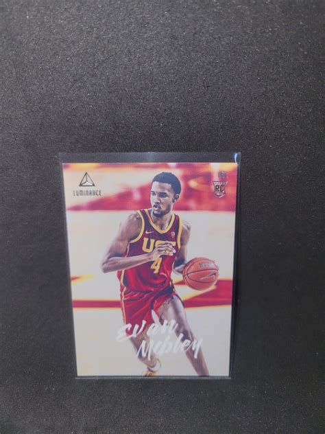 Panini Chronicles Draft Picks Luminance Evan Mobley Rookie Rc Ebay