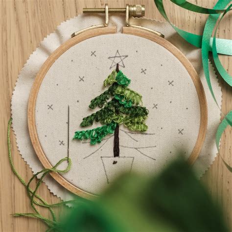 Embroidery Pattern Christmas Tree Hand Embroidery Pattern Etsy