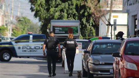 Mujer Se Debate Entre La Vida Y La Muerte Tras Ser Baleada En Barrio De