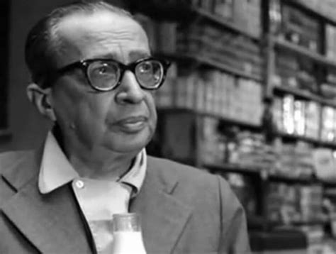 Manuel Bandeira Profundamente - Manuel Bandeira, quem foi? Biografia, modernismo e obras