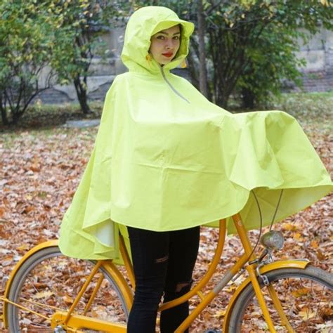 Pin By Erik Christoffersen On Gule Regnfrakker Rain Cape Rain Wear Cape