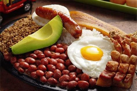 🥇 Bandeja Paisa La Receta Más Popular En Antioquia ️