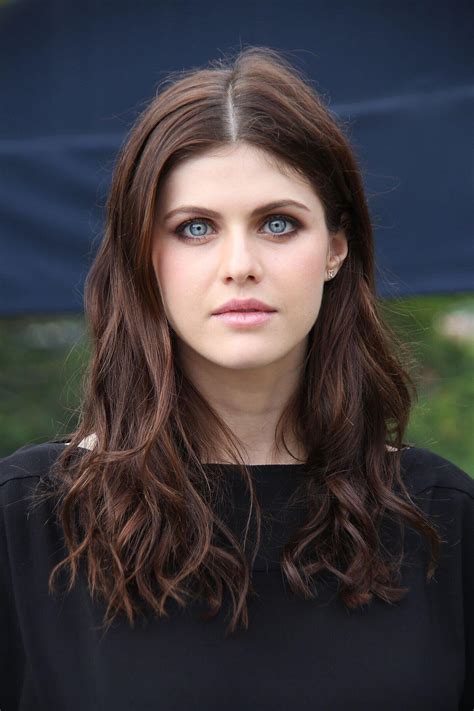 Alexandra Daddario's eyes : r/PrettyGirls