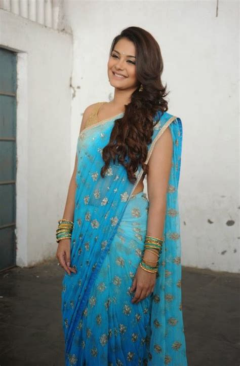 Naziya Latest Hot Photo Stills Ophotoshoot