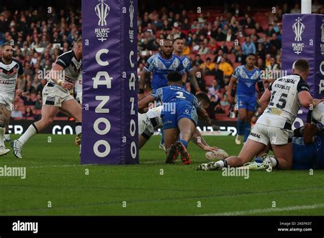 London Uk Th Nov John Bateman Of England Scores A Try To