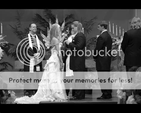 AJ Hawk Wedding Pictures | TheGangGreen.com - New York Jets Message Board