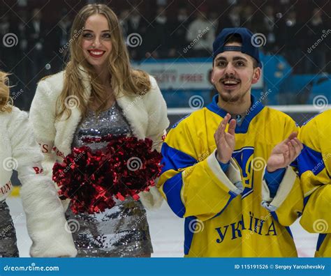 Campeonatos Mundiais Do Hóquei Em Gelo U18 De IIHF No Estádio De Palats