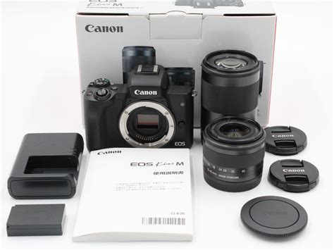 新品級 Canon ミラーレス一眼カメラ EOS Kiss M ダブルズームキット ブラック EOSKISSMBK WZK カメラ静岡