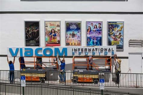 viacom set  scale  international tv studios   production