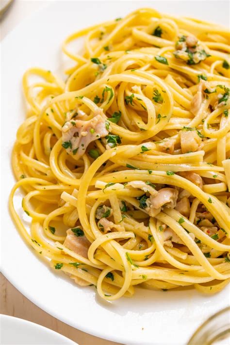 White Clam Sauce With Linguine 40 Aprons