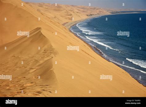 Walvis Bay Namibia Dunes Hi Res Stock Photography And Images Alamy