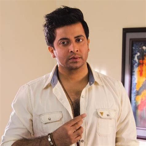 Shakib Khan Biography Biography Celebrity Biographies Khan