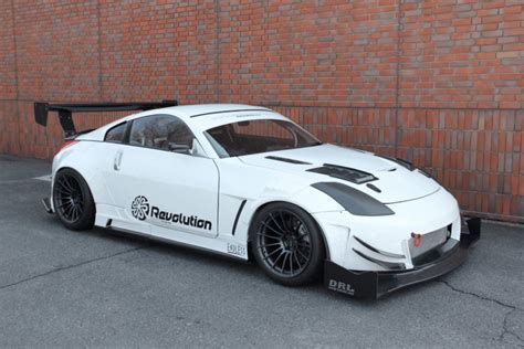 Custom Nissan 350z Body Kits