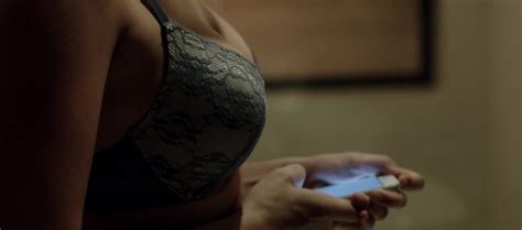 Sarah Dumont Nude Pics Page