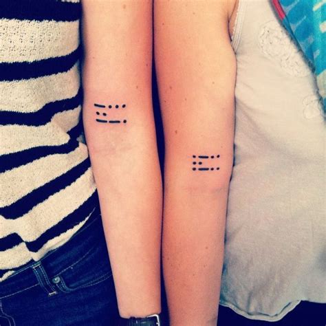 Für alle Geschwister Matching Tattoo Ideen mehr als genial sind