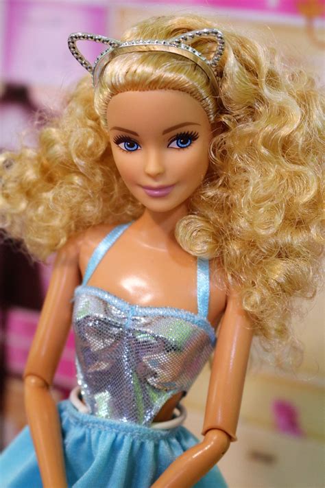 Barbie Doll With Brown Curly Hair - 214 Best hair ideas images | Hair ...