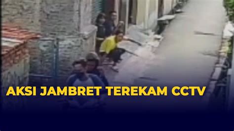 Aksi Jambret Telepon Genggam Di Siang Bolong Terekam CCTV YouTube