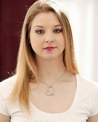 Sunny Lane Bends Over To Show Her Big Ass Small Anus And Smooth Pussy Porn Pictures XXX