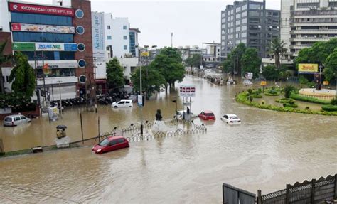 5 Dead As Heavy Rain Batters Vadodara 5700 Evacuated