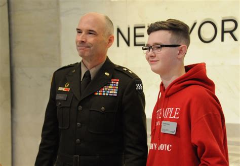 Army Reserve Kicks Off New Year With Minuteman Scholarship Presentation