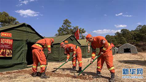 荒野密林砺精兵 云南省大理州“火焰蓝”野外驻训拉开帷幕