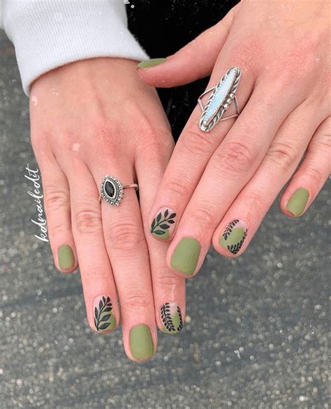 32 Plant Nail Art Designs For All Plant Lovers The Beauty Pursuit