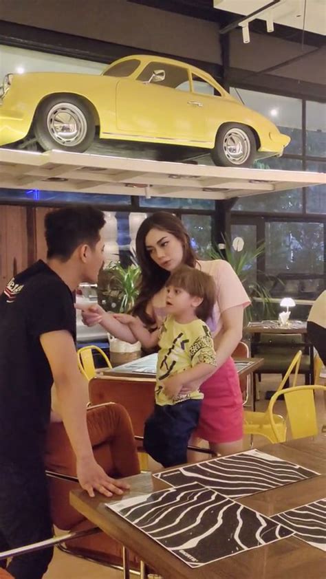 Celine Evangelista Ungkap Kedekatannya Dengan Marshel Widianto Dan