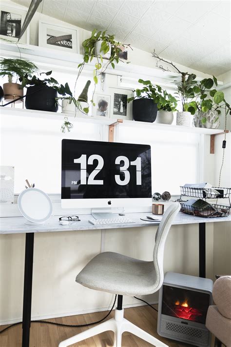 Reveal Workspace Refresh My Desk Deuce Cities Henhouse