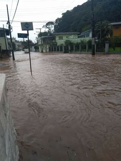 Brusque já registra pontos alagamentos nesta quinta feira