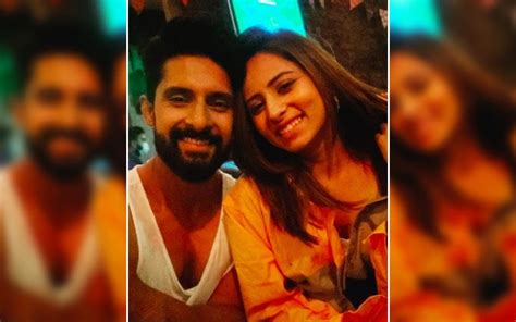 Ravi Dubey And Sargun Mehta Celebrate 7th Wedding Anniversary Jamai