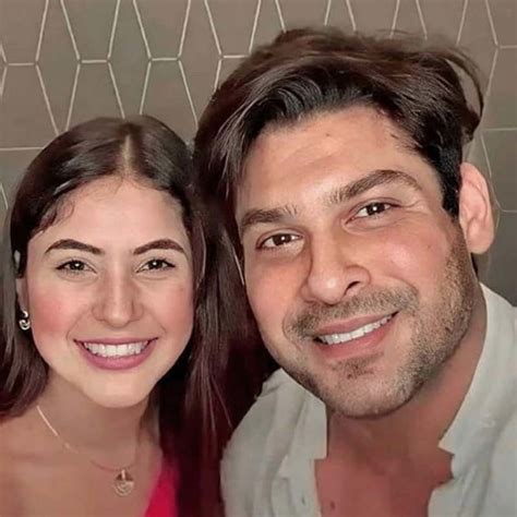 Sidnaaz Throwback Look At Sidharth Shukla And Shehnaaz Gills Fairy