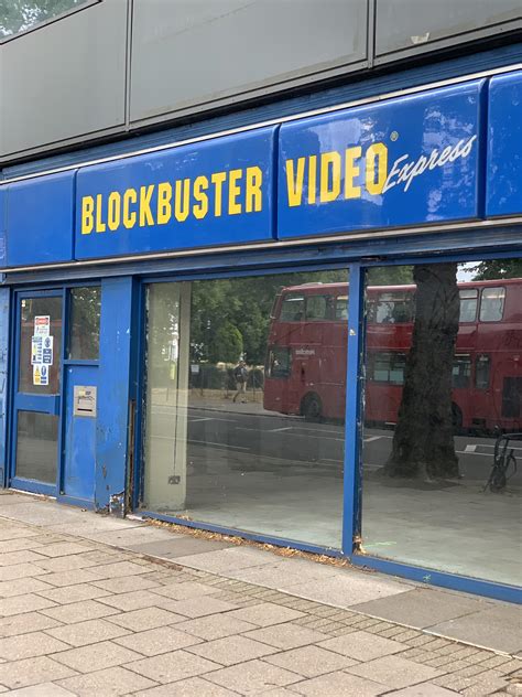 Public Transit Directions to B&Q Chiswick in London 7