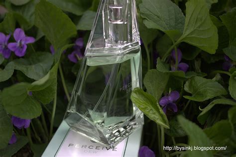 Туалетная вода Perceive Dew - отзыв.