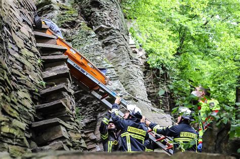 Herdecke NRW Dramatischer Unfall Boulderer stürzt mit 450 Kilo